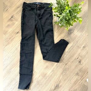 Hollister Classic Black Women's Jeans